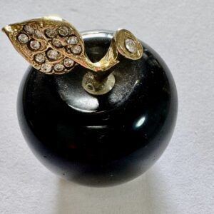 Pomme Obsidienne Noir
