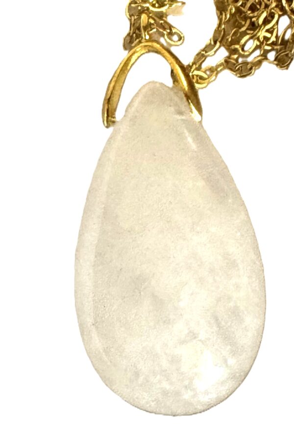 Pendentif forme larme quartz